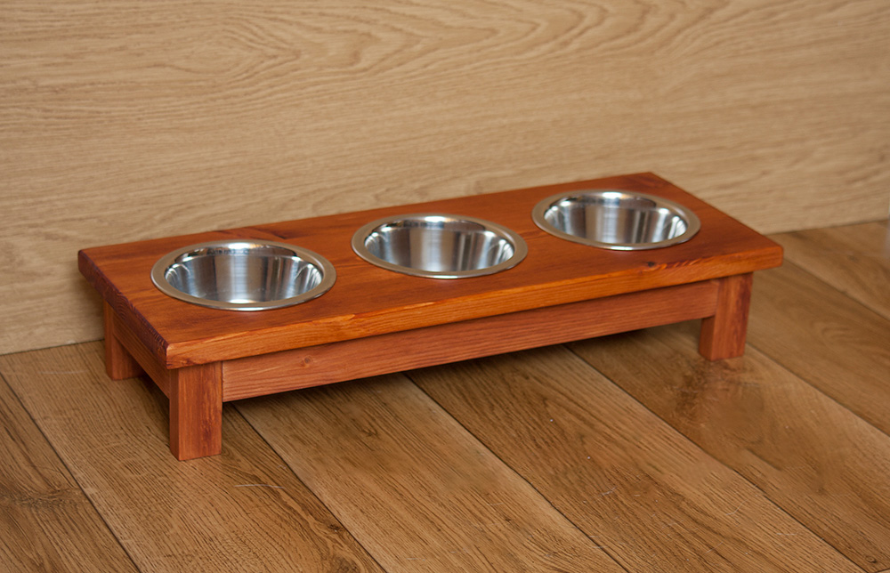Stojak na 3 miski dla psa i kota XS 0,22 L– Drewniany, personalizowany 6 Bufet stojak trzy miski pies/kot XS