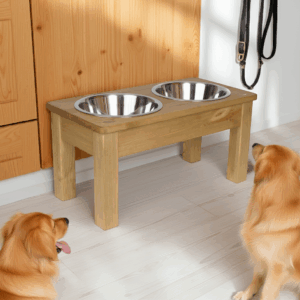 Miski dla psa na stojaku czy bez? Wady i zalety stojaków 1 Miski dla psa na stojaku czy bez