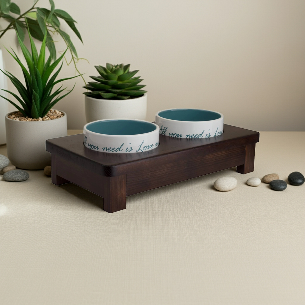 Stojak dwie miski ceramiczne dla psa lub kota - roz. S 0.3 L 1 Stojak dwie miski ceramiczne dla psa lub kota 0,3L – drewniany, ręcznie robiony